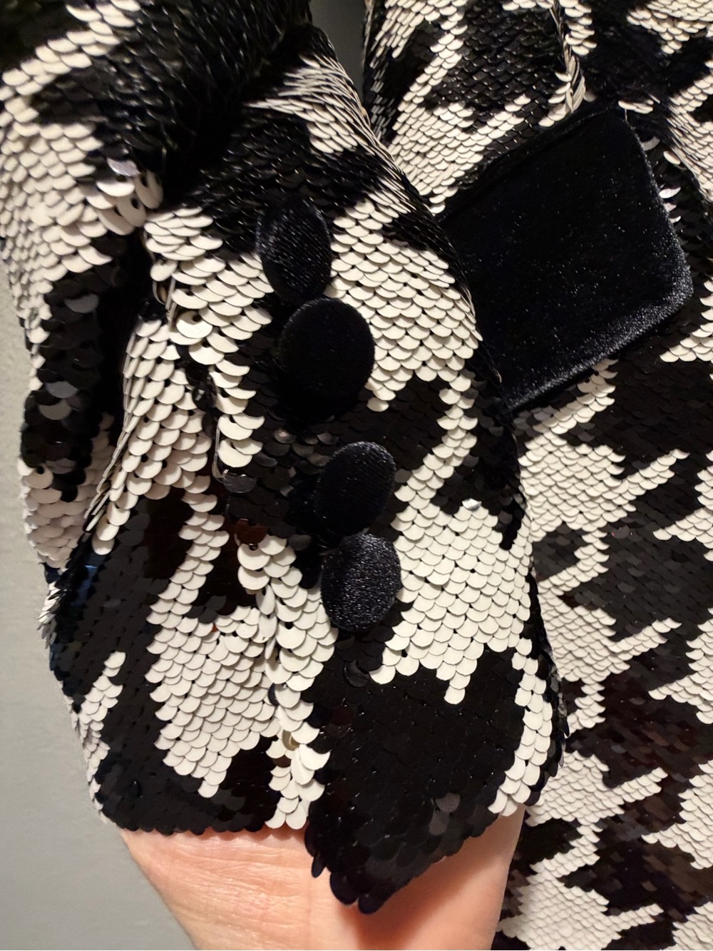 Jovani Black & White Sequined Houndstooth Blazer - Picture 10 of 10